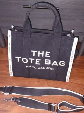 Marc Jacobs The Tote Bag - Black